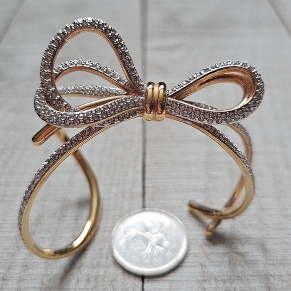 Swarovski Bow Cuff Bracelet. Rose Gold Cuff Bracelet. Swarovski. - Picture 3 of 16